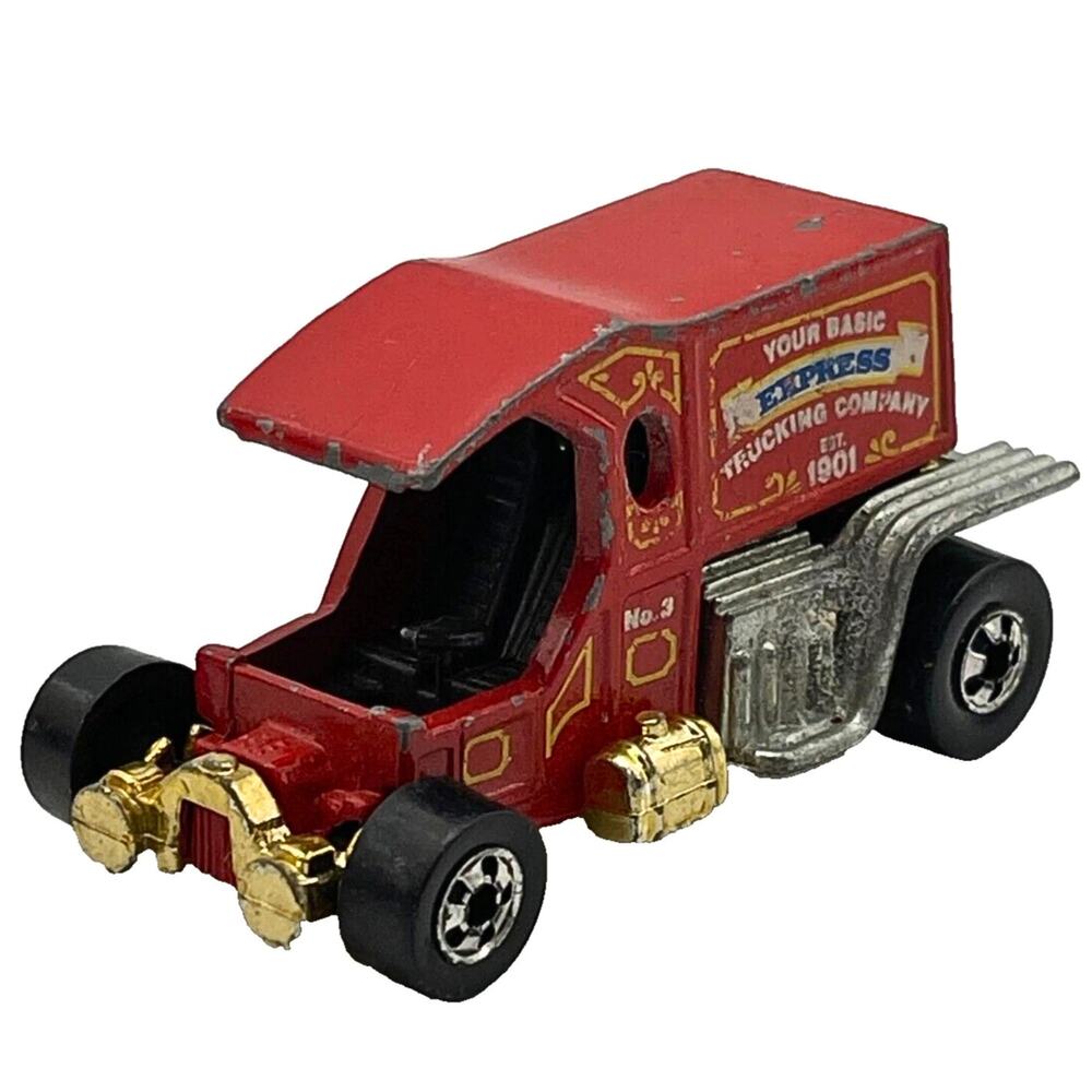 Vintage 1976 Hot Wheels T-Totaller Your Basic Express Trucking Co. 1901 Car